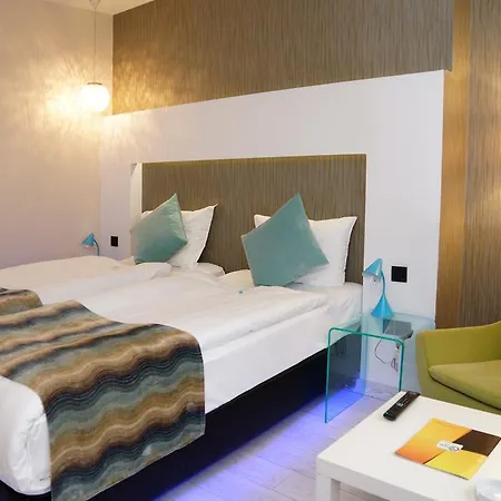 Tempo 4levent Szálloda 3*