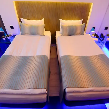 Tempo 4levent מלון איסטמבול