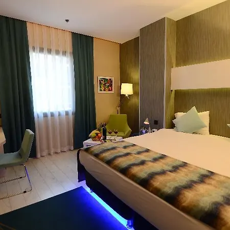 Tempo 4levent Отель Стамбул