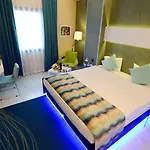 Tempo 4levent 3* Стамбул